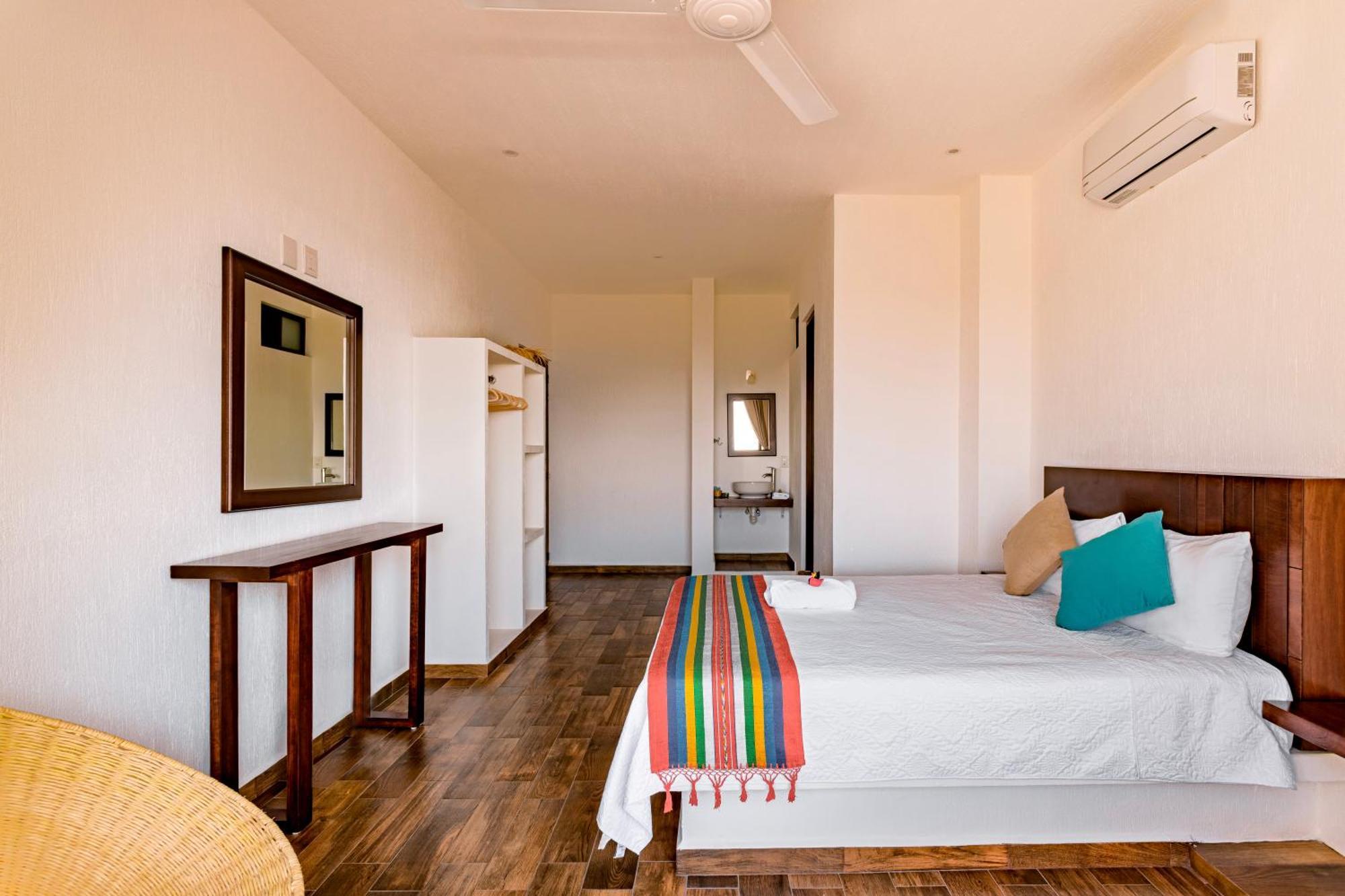 Punta Kai Hotel & Hostal Puerto Escondido  Chambre photo